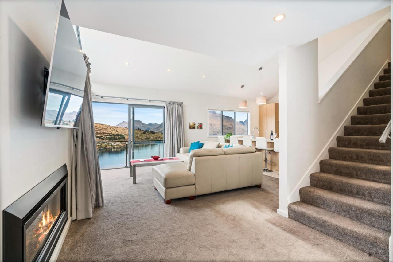 Lakeview Retreat - Queenstown Holiday Home ภายนอก รูปภาพ