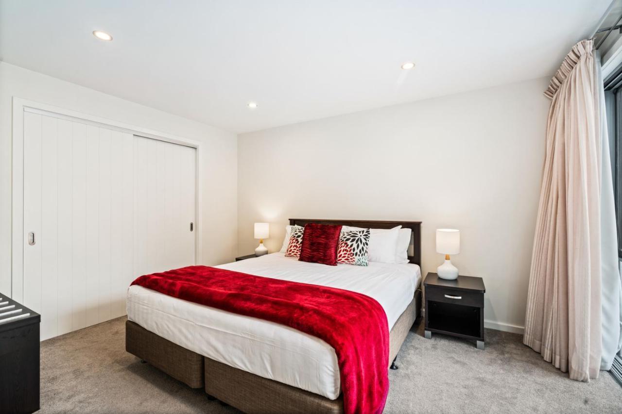 Lakeview Retreat - Queenstown Holiday Home ภายนอก รูปภาพ