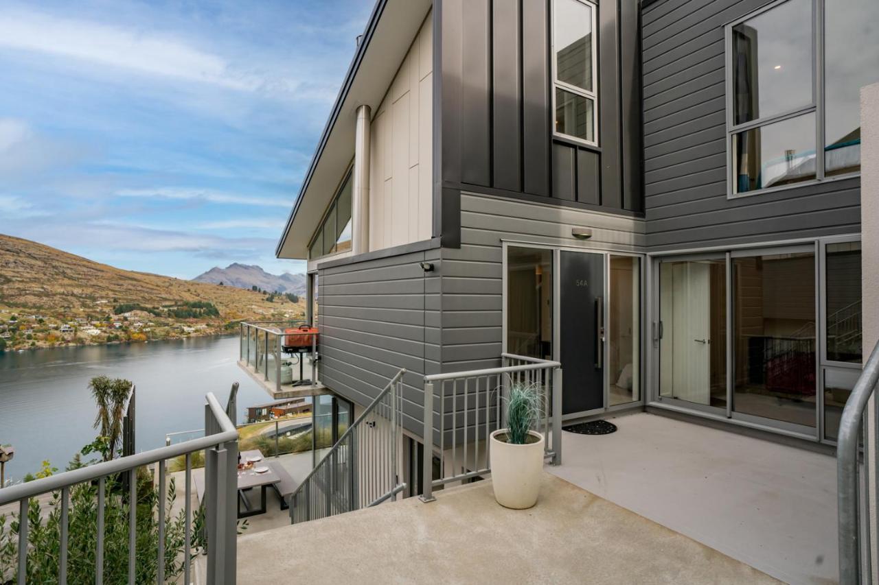 Lakeview Retreat - Queenstown Holiday Home ภายนอก รูปภาพ